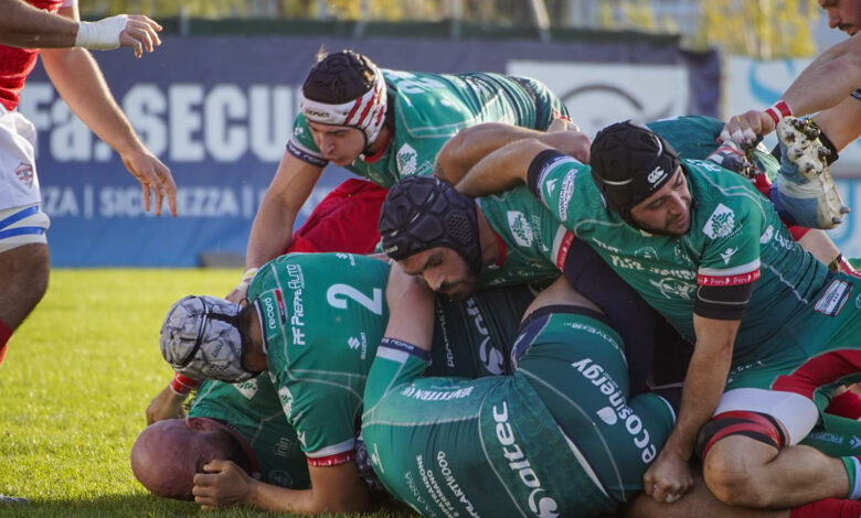 Fi.fa. Security Rugby San Benedetto in azione contro il Civitavecchia Rugby Centumcellae al Nelson Mandela di San Benedetto del Tronto